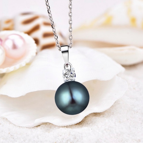 Tahitian Black Pearl Sterling Silver Necklace - Picture 3 of 6